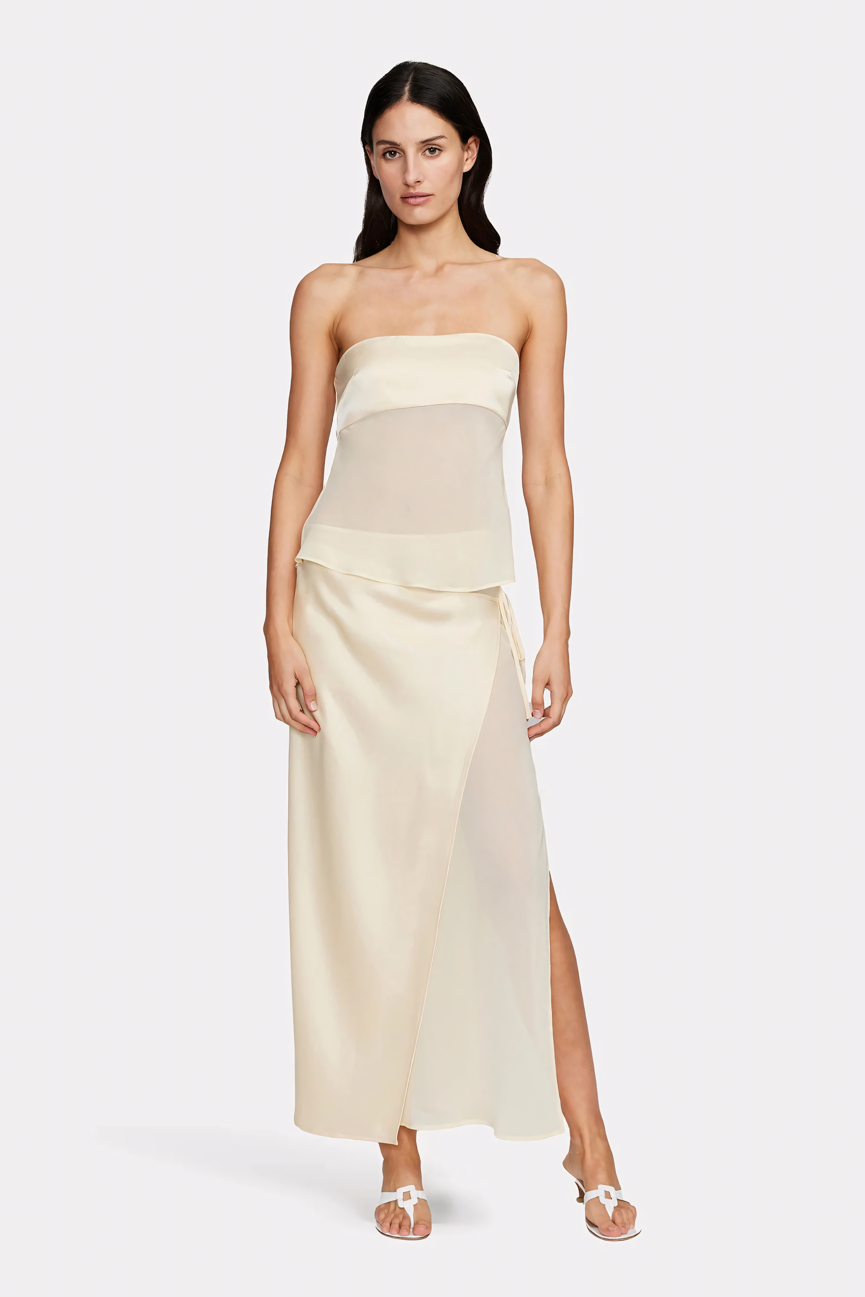 Lunara – Vestido Drapeado Transparente